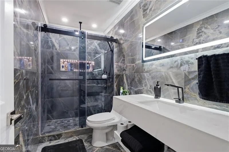 752 Key Largo PTE Auburn, GA 30011