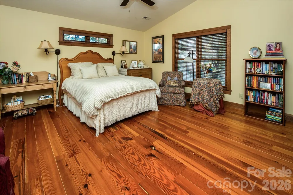 69 Dogwood Branch Road Zirconia, NC 28790