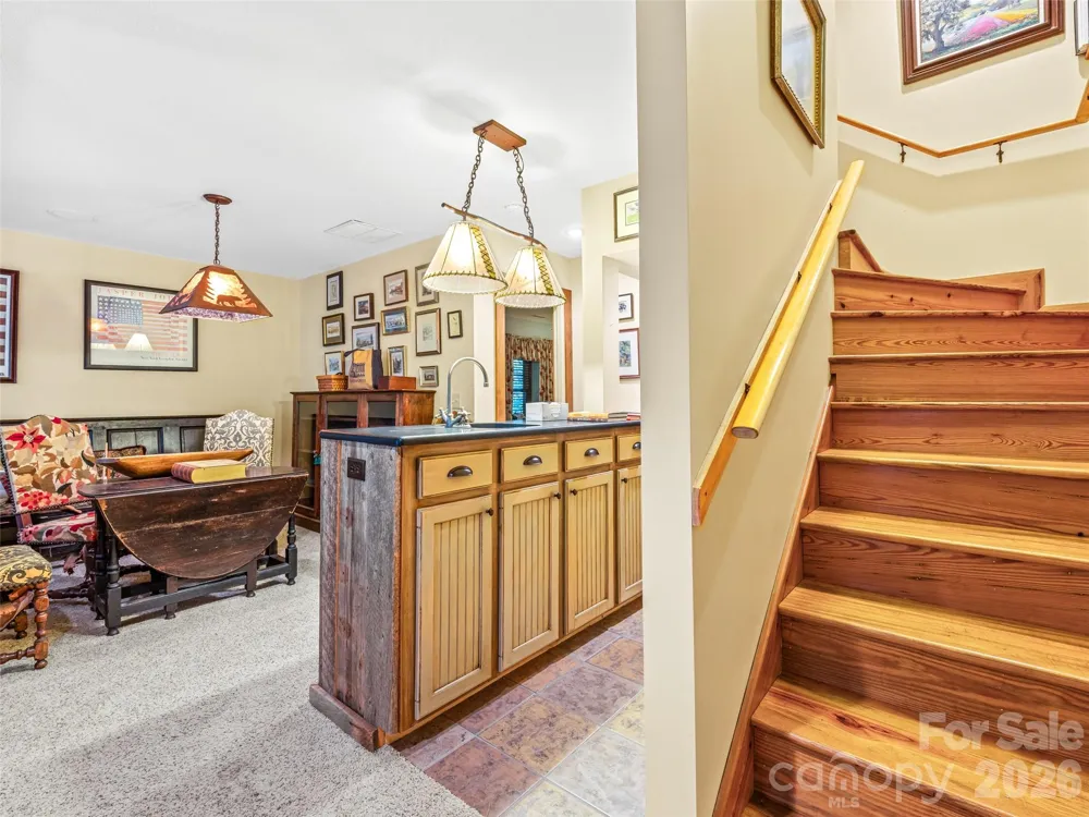 69 Dogwood Branch Road Zirconia, NC 28790