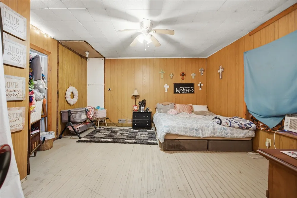 112 S Fm 44 Annona, TX 75550