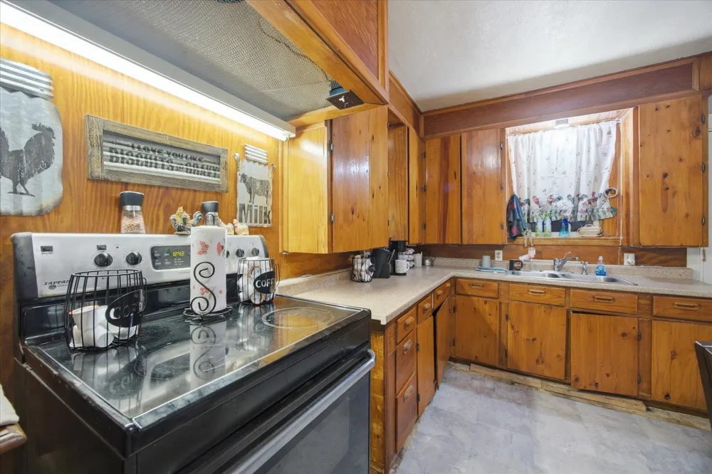 112 S Fm 44 Annona, TX 75550