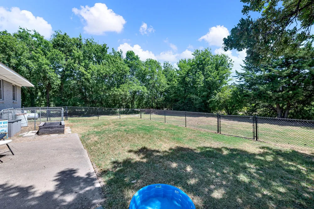 2403 State Hwy 78 S Farmersville, TX 75442