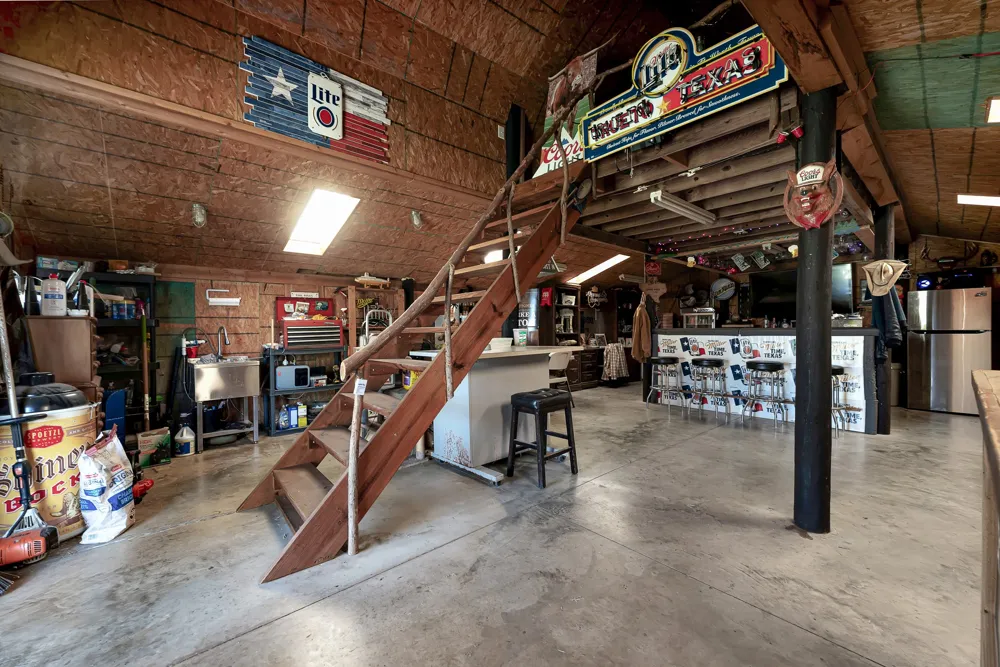 2403 State Hwy 78 S Farmersville, TX 75442