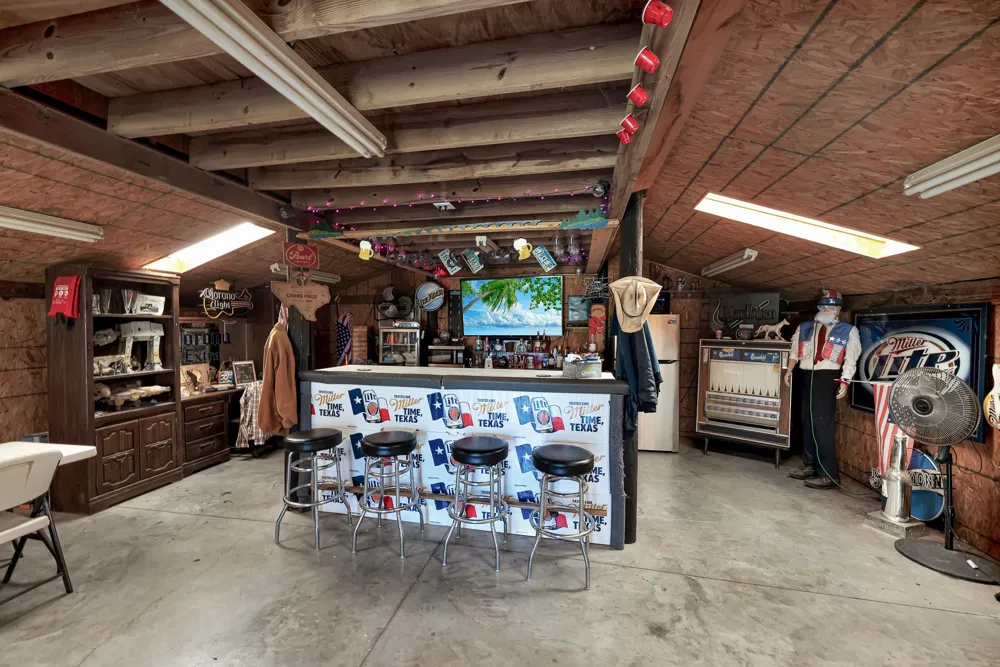 2403 State Hwy 78 S Farmersville, TX 75442