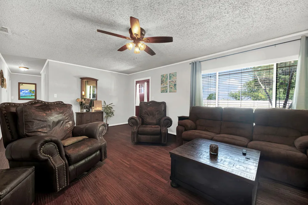 2403 State Hwy 78 S Farmersville, TX 75442
