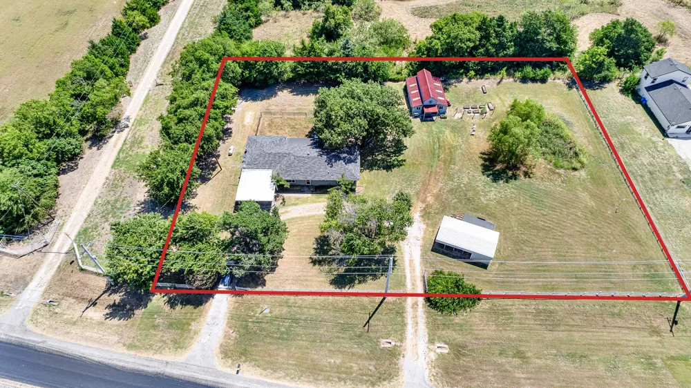 2403 State Hwy 78 S Farmersville, TX 75442