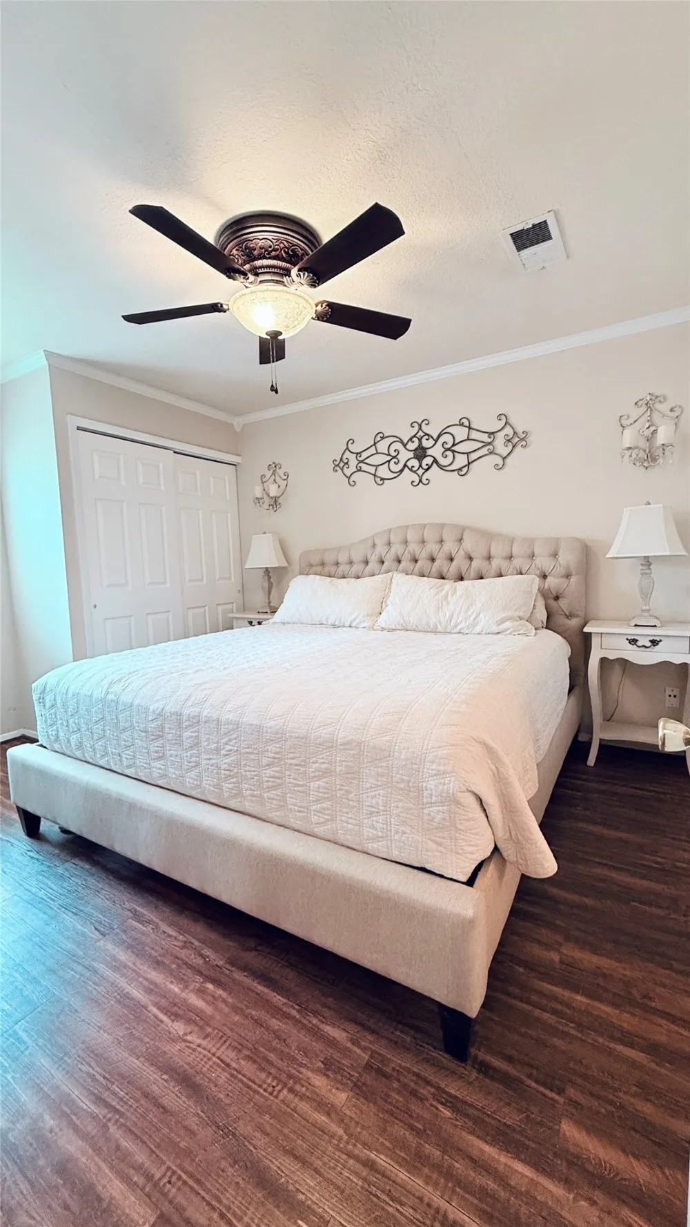 5761 Cedar Creek Drive Benbrook, TX 76109
