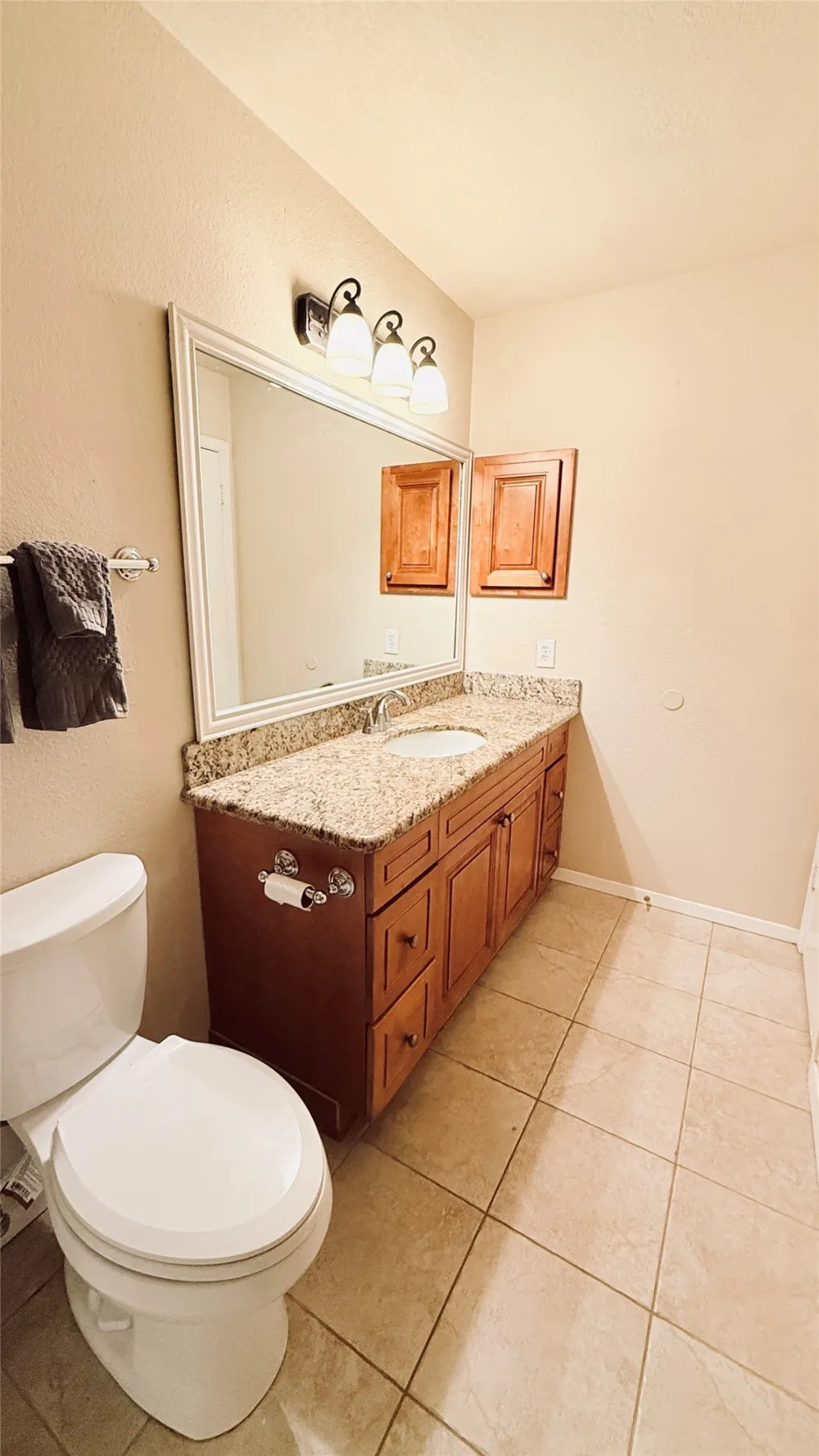 5761 Cedar Creek Drive Benbrook, TX 76109
