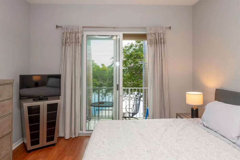 4931 Bonsai Circle #211 Palm Beach Gardens, FL 33418
