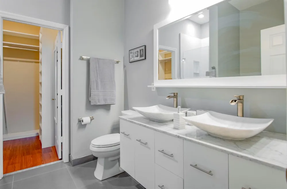 4931 Bonsai Circle #211 Palm Beach Gardens, FL 33418