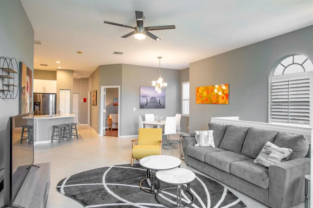 4931 Bonsai Circle #211 Palm Beach Gardens, FL 33418