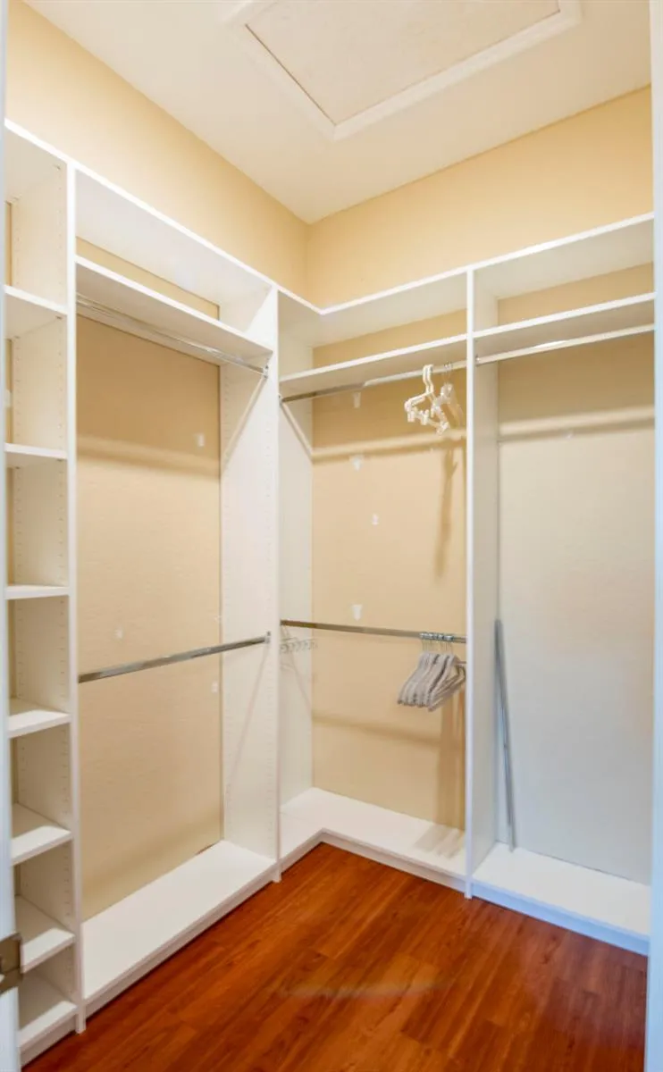 4931 Bonsai Circle #211 Palm Beach Gardens, FL 33418