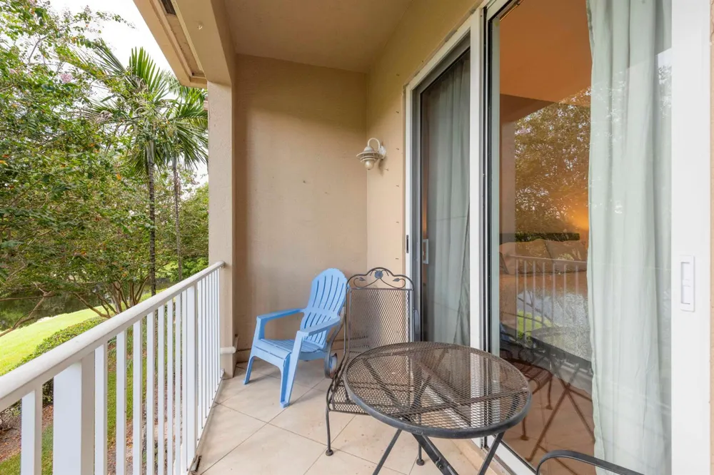 4931 Bonsai Circle #211 Palm Beach Gardens, FL 33418