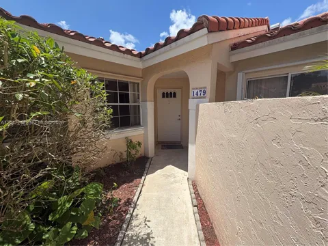 1479 Springside Dr
