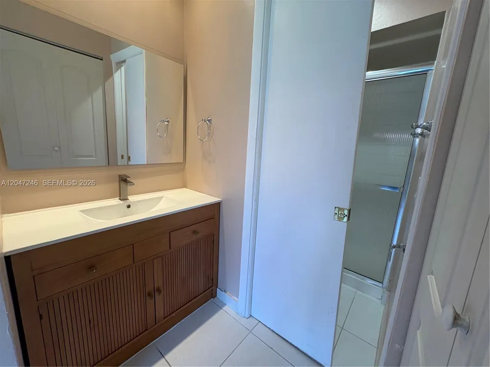 1479 Springside Dr Weston, FL 33326