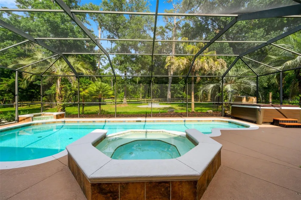 9809 NW 59TH TERRACE Gainesville, FL 32653