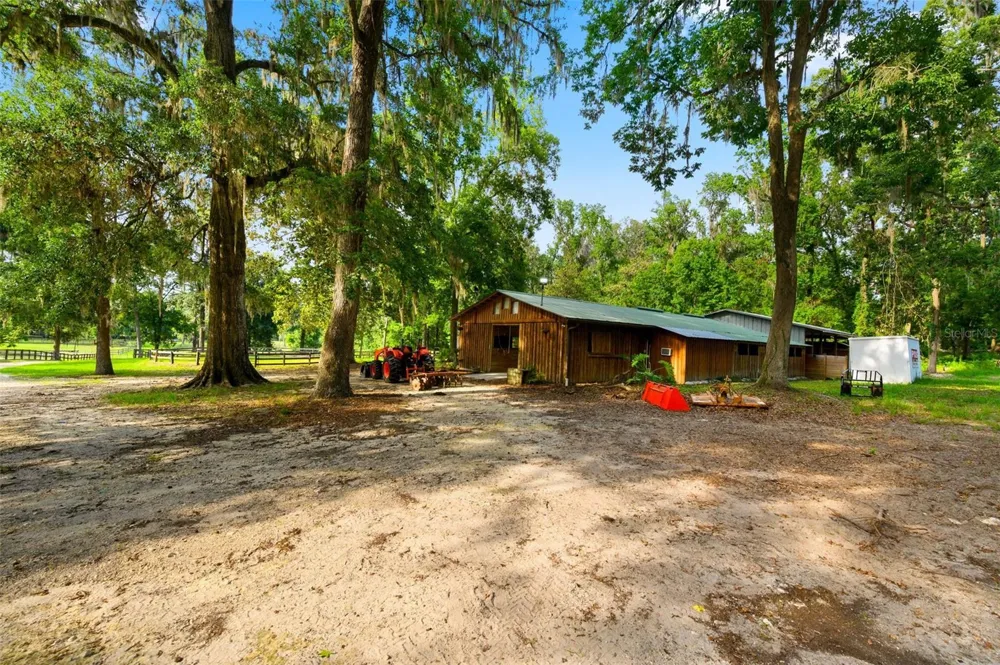 9809 NW 59TH TERRACE Gainesville, FL 32653