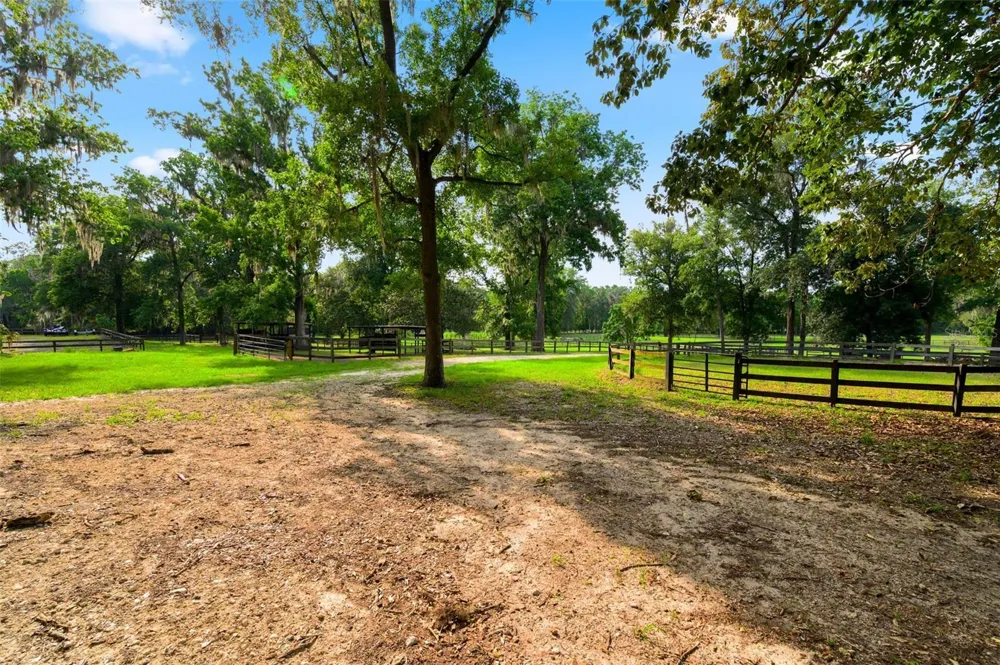 9809 NW 59TH TERRACE Gainesville, FL 32653