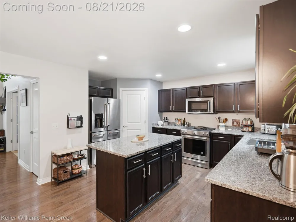 8879 Indigo Lane Ypsilanti Charter Township, MI 48197