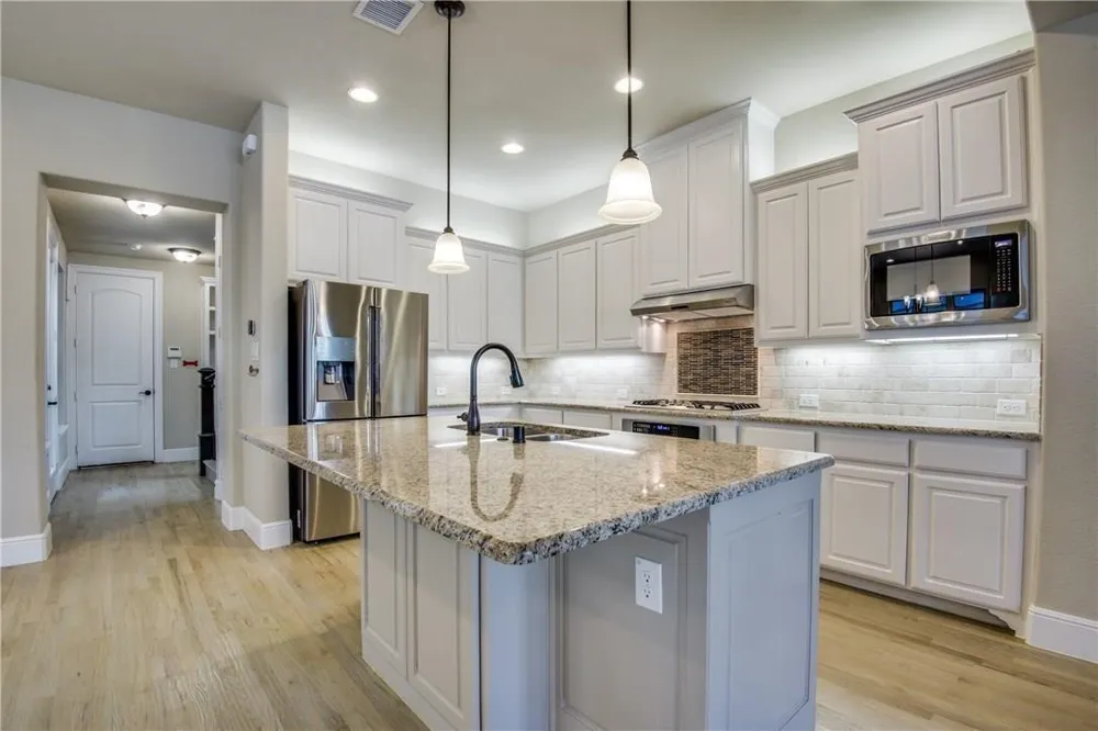 336 Loma Alta Drive Flower Mound, TX 75022
