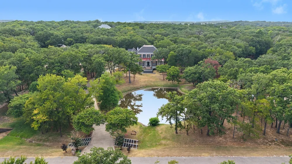 9600 Oak Meadow Lane Pilot Point, TX 76258