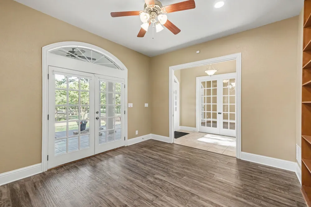 9600 Oak Meadow Lane Pilot Point, TX 76258
