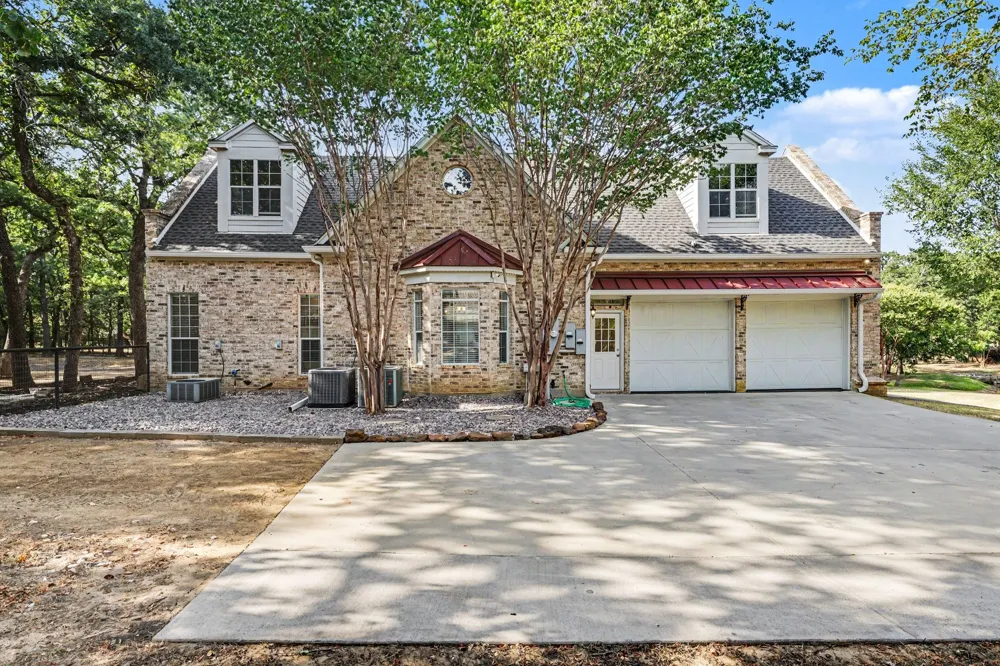 9600 Oak Meadow Lane Pilot Point, TX 76258