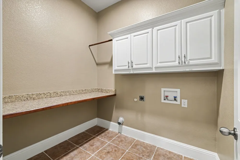 9600 Oak Meadow Lane Pilot Point, TX 76258