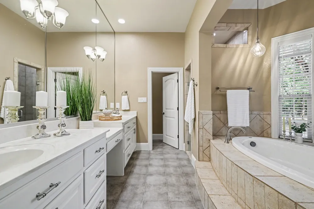 9600 Oak Meadow Lane Pilot Point, TX 76258