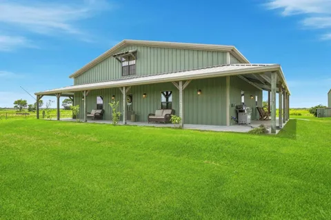 1604 County Road 370