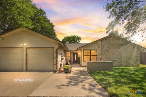1702 E Messick Loop