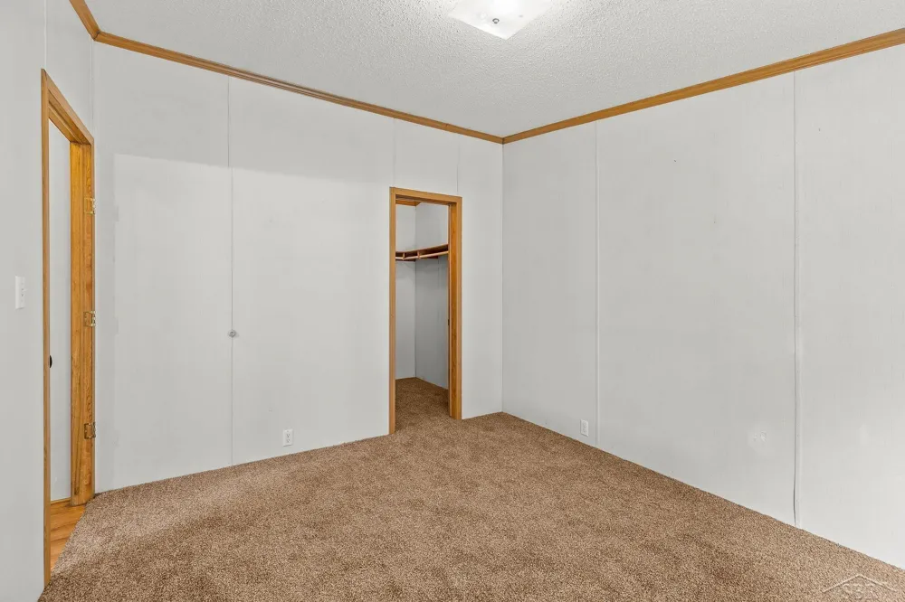 6178 Meridith Grade Road Franklin Township, MI 48625