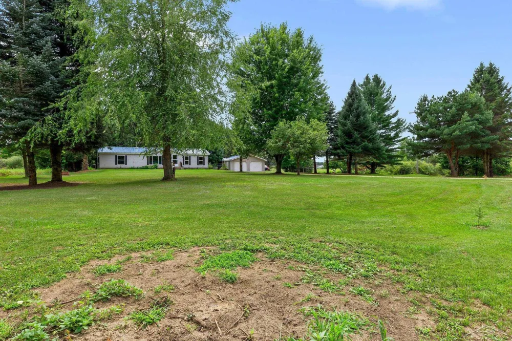 6178 Meridith Grade Road Franklin Township, MI 48625