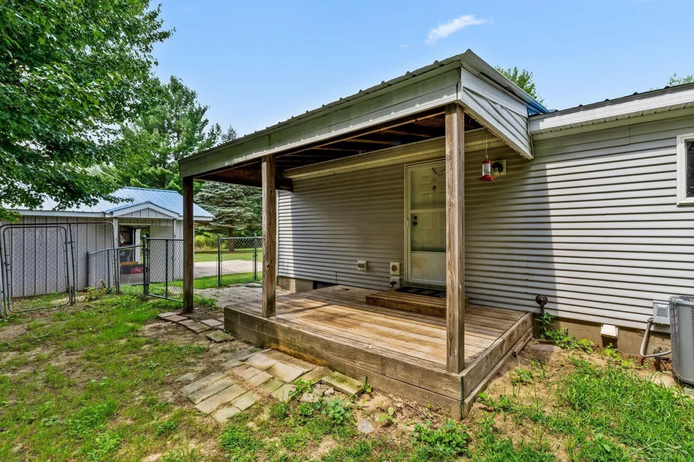 6178 Meridith Grade Road Franklin Township, MI 48625