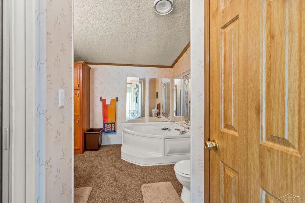 6178 Meridith Grade Road Franklin Township, MI 48625
