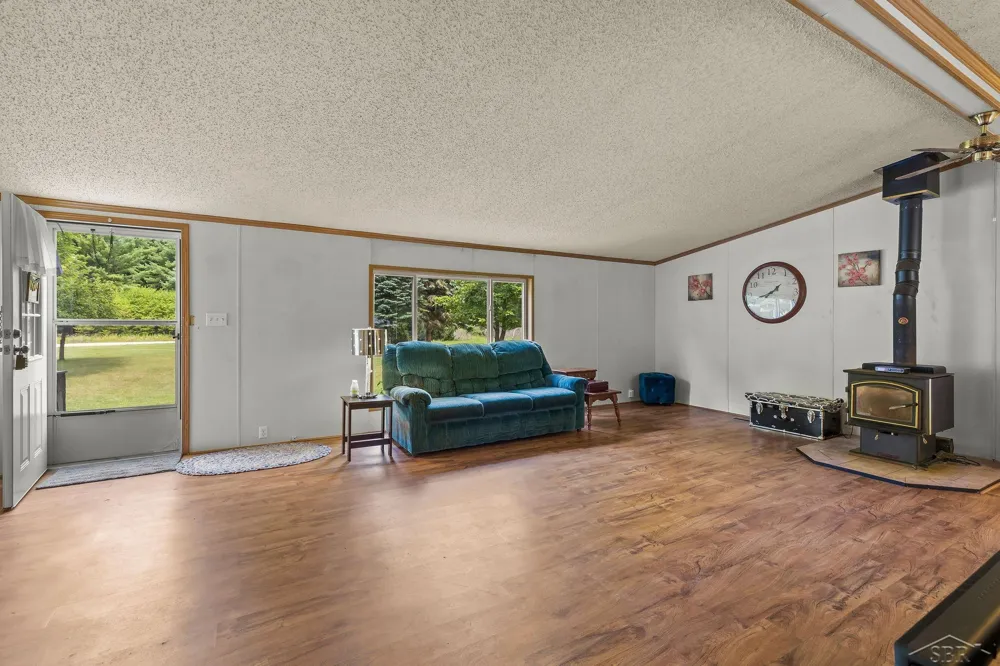 6178 Meridith Grade Road Franklin Township, MI 48625