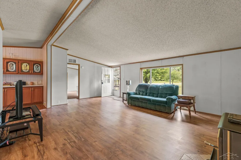 6178 Meridith Grade Road Franklin Township, MI 48625