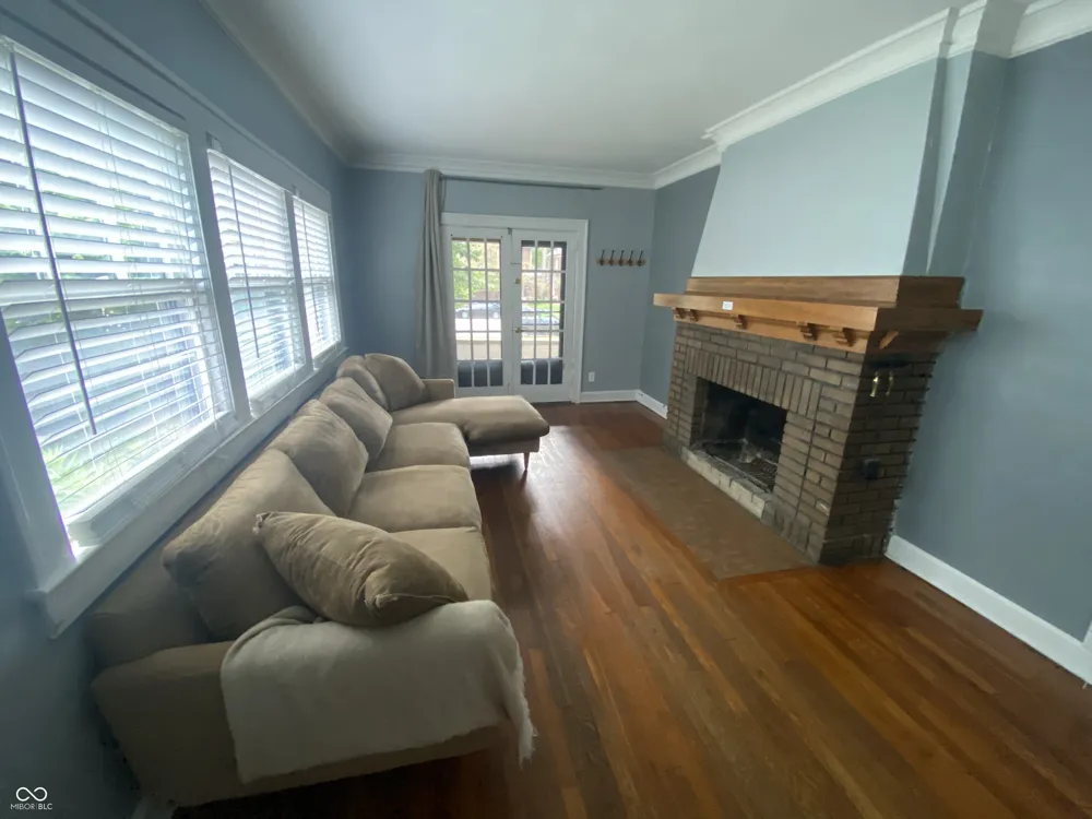 5267 College Avenue Indianapolis, IN 46220