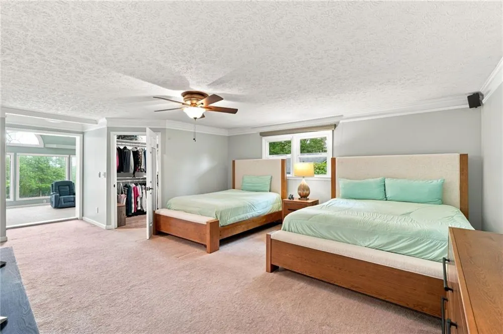 2716 S 16 Highway Carrollton, GA 30116