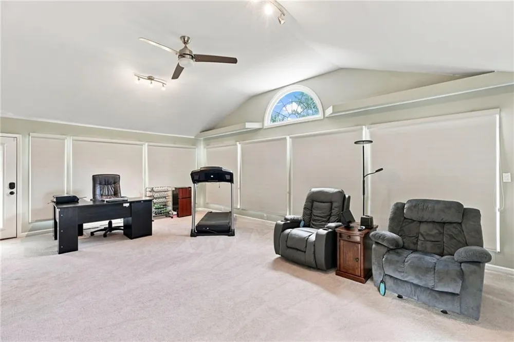 2716 S 16 Highway Carrollton, GA 30116