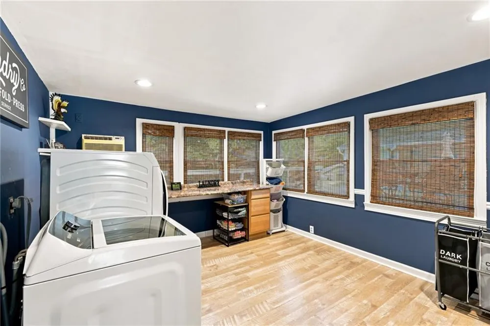 2716 S 16 Highway Carrollton, GA 30116