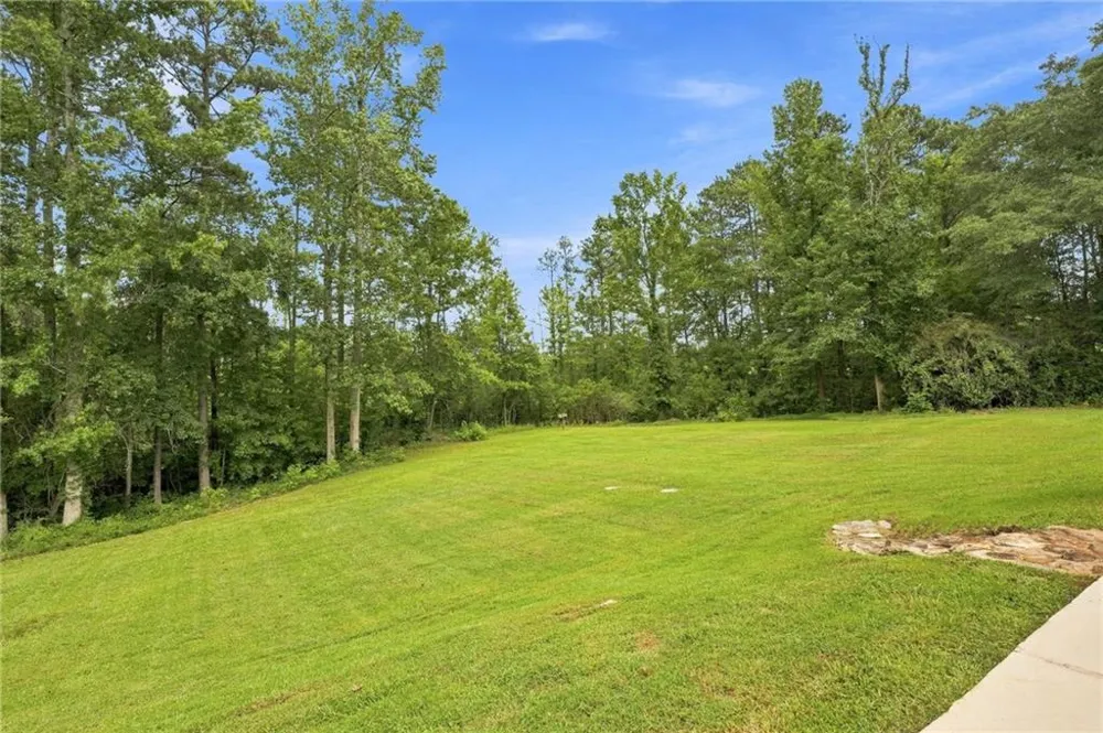 2716 S 16 Highway Carrollton, GA 30116