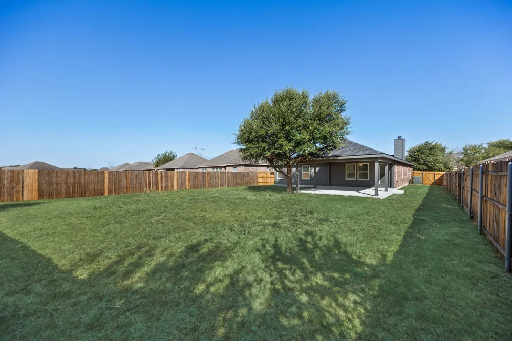 250 Kennedy Drive Crowley, TX 76036