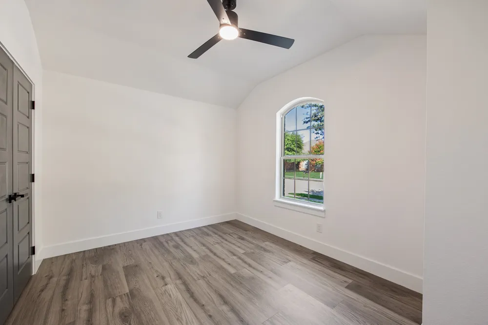 250 Kennedy Drive Crowley, TX 76036
