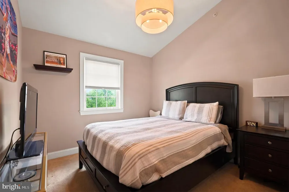 3180 BROOKSIDE DRIVE Furlong, PA 18925
