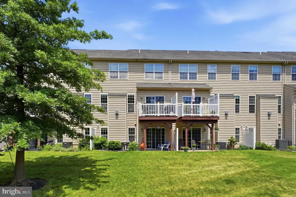 3180 BROOKSIDE DRIVE Furlong, PA 18925
