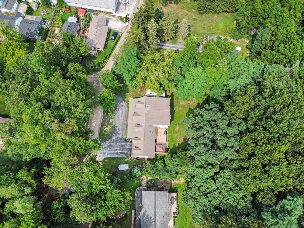 11991 Portage Lake Avenue Putnam Township, MI 48169