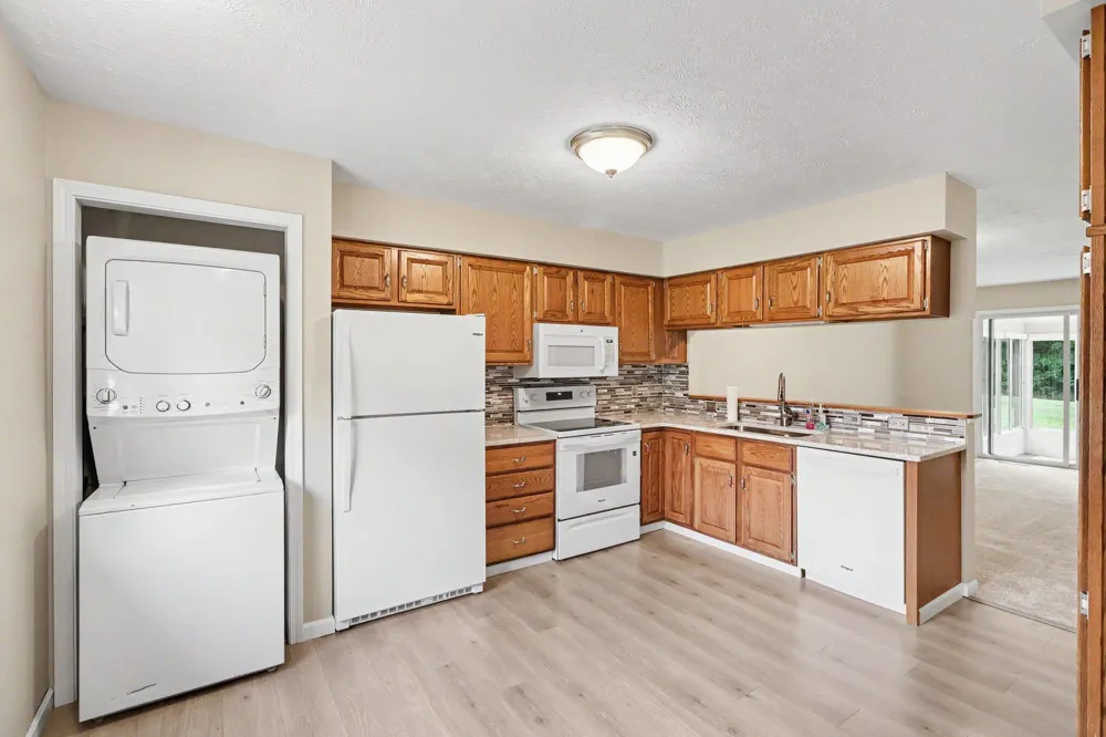 4950 Weston Avenue Kalamazoo Charter Township, MI 49006