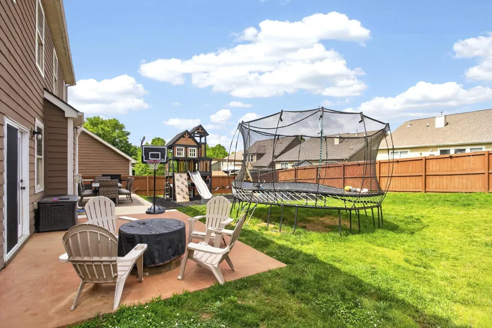 4000 Corey Ct Spring Hill, TN 37174