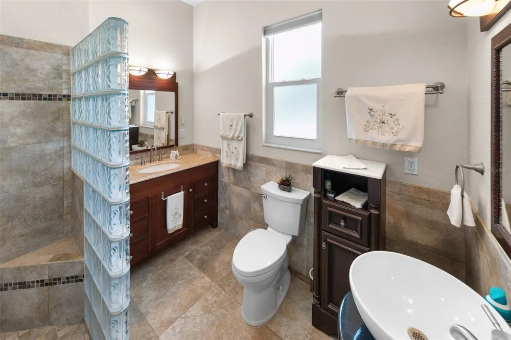 58 BAY HARBOUR DRIVE Ponce Inlet, FL 32127